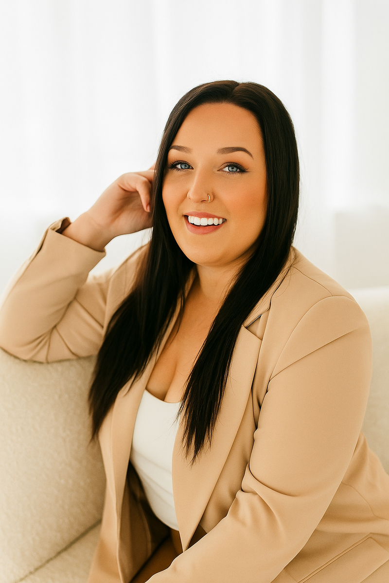 Emily, founder of Hair Babes Content Club